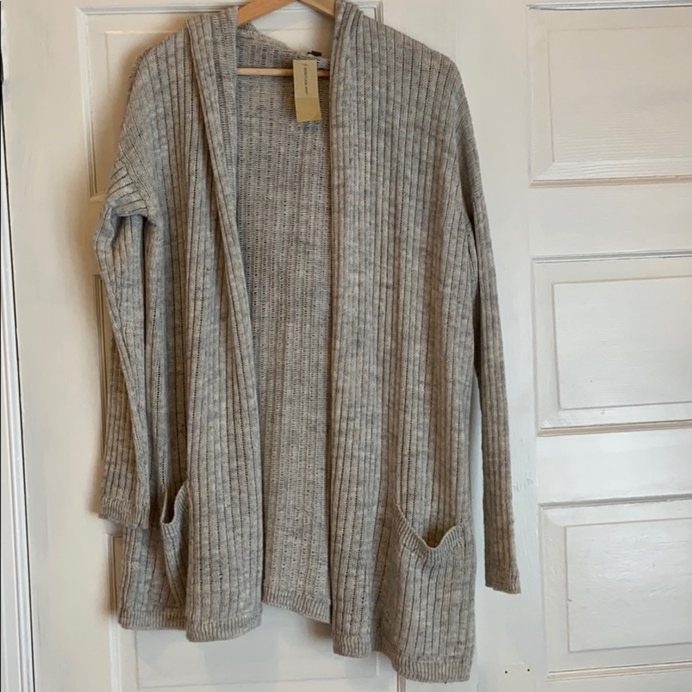 NWT American eagle don’t ask why gray cardigan
